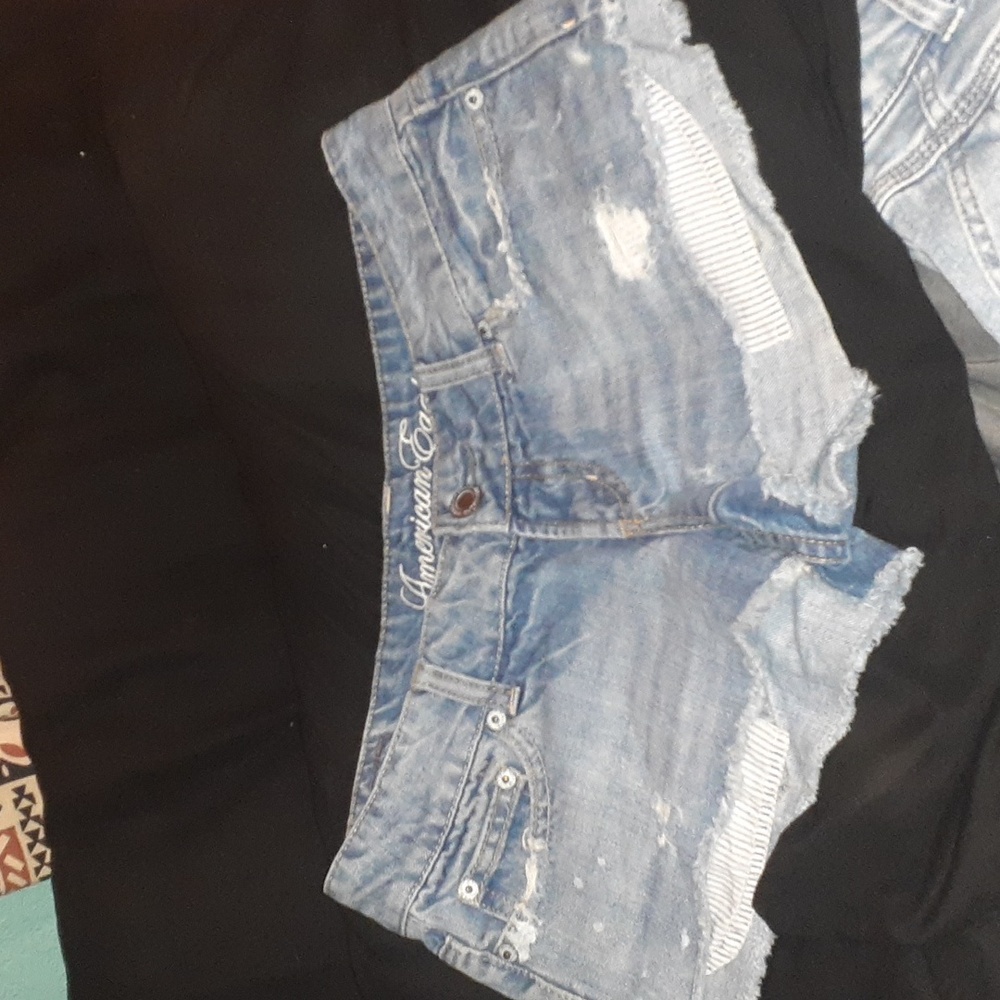 American Eagle shorts 4